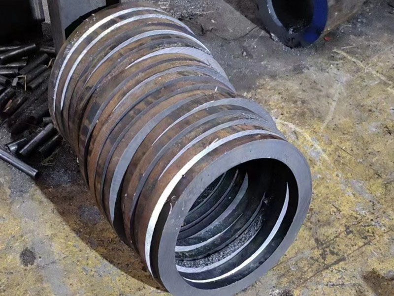 潘集30CrMo无缝钢管切割